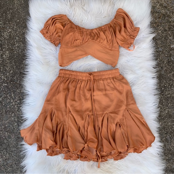 Cheeky Chic Two Piece Crop (M) and Skirt (S) - Picture 1 of 8